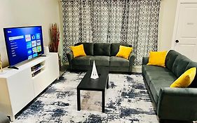 House 3-Bed 2,5-Bath Free Parking With Washer Dryer Inside